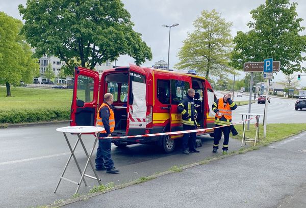 Bei einer Übung waren auch Mitarbeiter der Freiwilligen Feuerwehr Polsum an einem Notfallinformationspunkt vor Ort dabei. Foto: Stadt Marl / Pressestelle