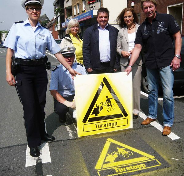 Gruppenbild Geisterradler, bitte wenden!