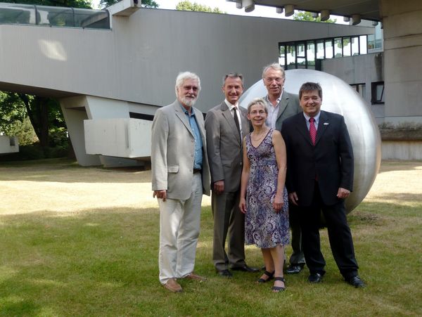 Bürgermeister Werner Arndt empfing den SGK-Landesvorstand in Marl: Claus Haase (Aachen), SGK-Vorsitzender Frank Baranowski, Bürgermeisterin Marion Weike (Werther), Landesgeschäftsführer Bernhard Daldrup und Bürgermeister Werner Arndt (v.l.).