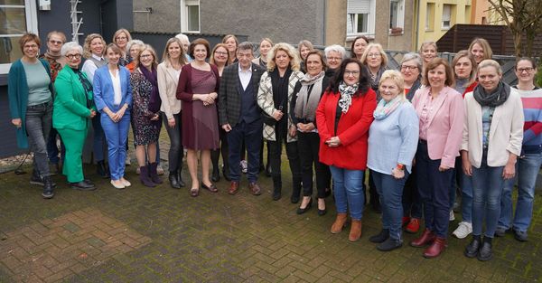 Bürgermeister Werner Arndt hatte wieder zum traditionellen Frauenfrühstück eingeladen. Foto: Stadt Marl /  Pressestelle