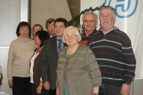 Der Vorstand der SPD-Arbeitsgruppe 60 plus mit Bürgermeister Werner Arndt (4. v. re.).